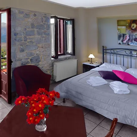 Ξενοδοχείο Artemis Traditional 3*