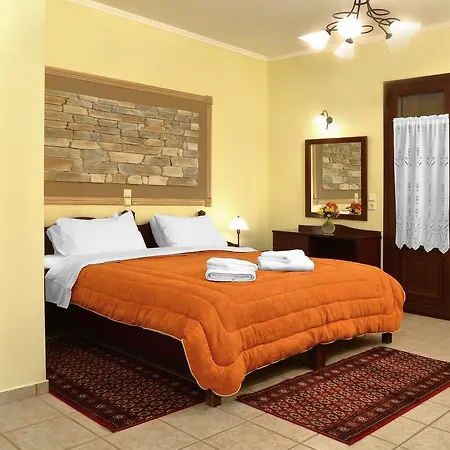 Hotel Artemis Traditional
