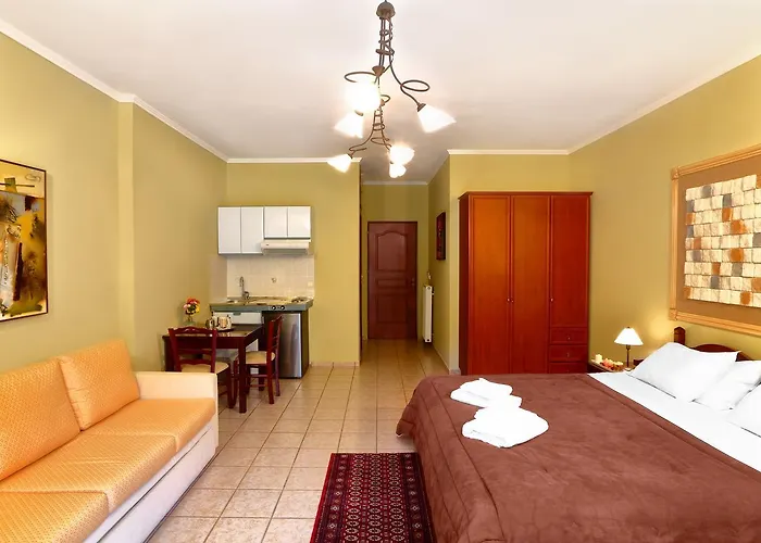 Hotel Artemis Traditional